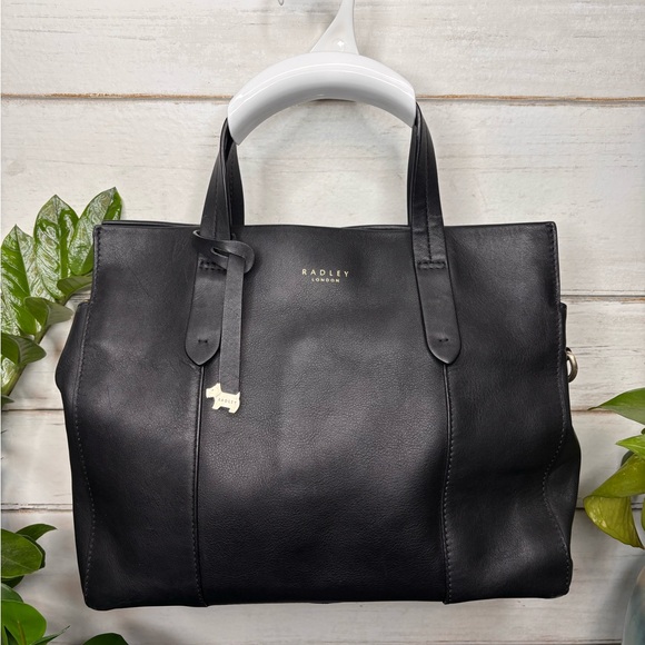 RADLEY LONDON Handbags - RADLEY LONDON Black Leather Handbag